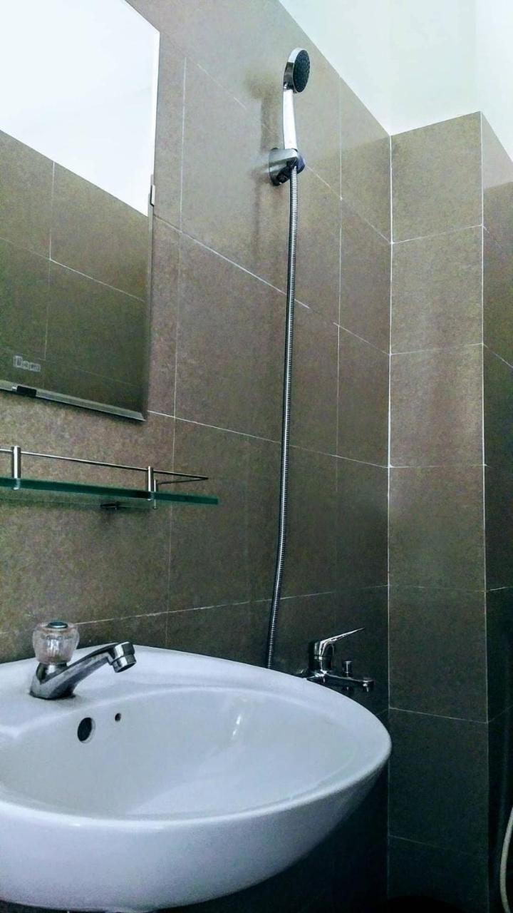 Nhà nghỉ Kiến An Hue Exterior foto